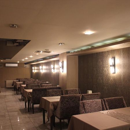 New Akcaabat Hotel ภายนอก รูปภาพ