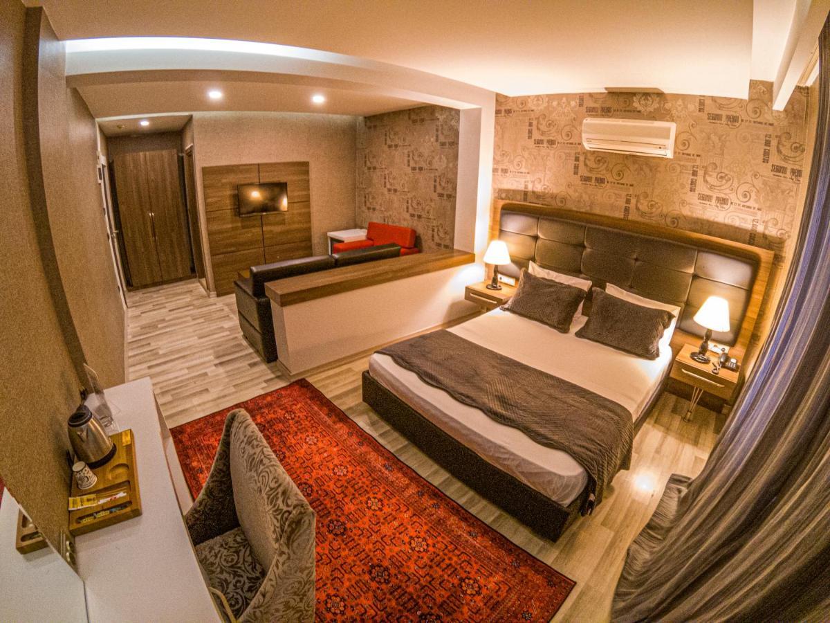 New Akcaabat Hotel ภายนอก รูปภาพ