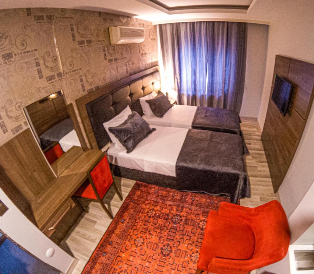 New Akcaabat Hotel ภายนอก รูปภาพ